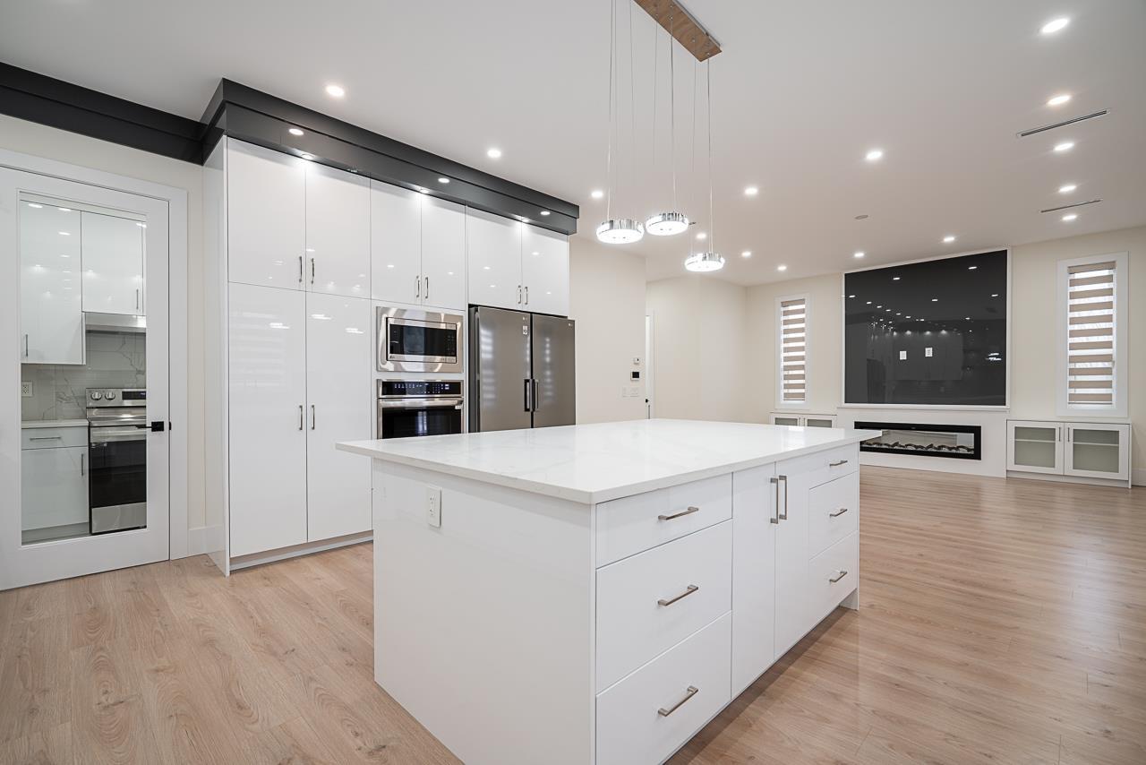 10648 124 STREET, Surrey