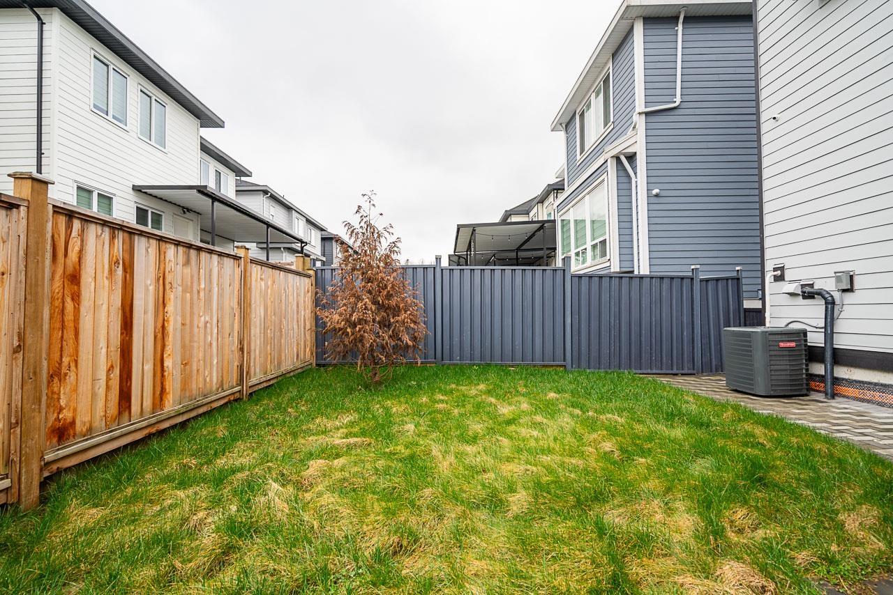 10648 124 STREET, Surrey