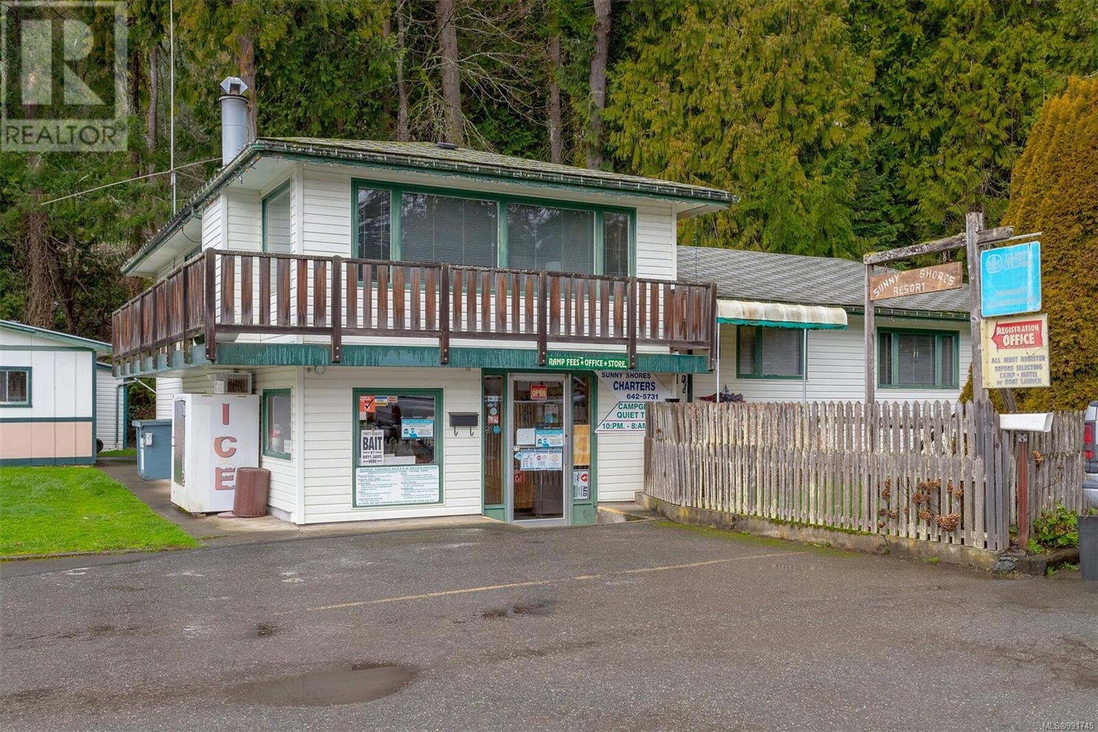 Photo 6 of 5621 Sooke Rd, Sooke BC