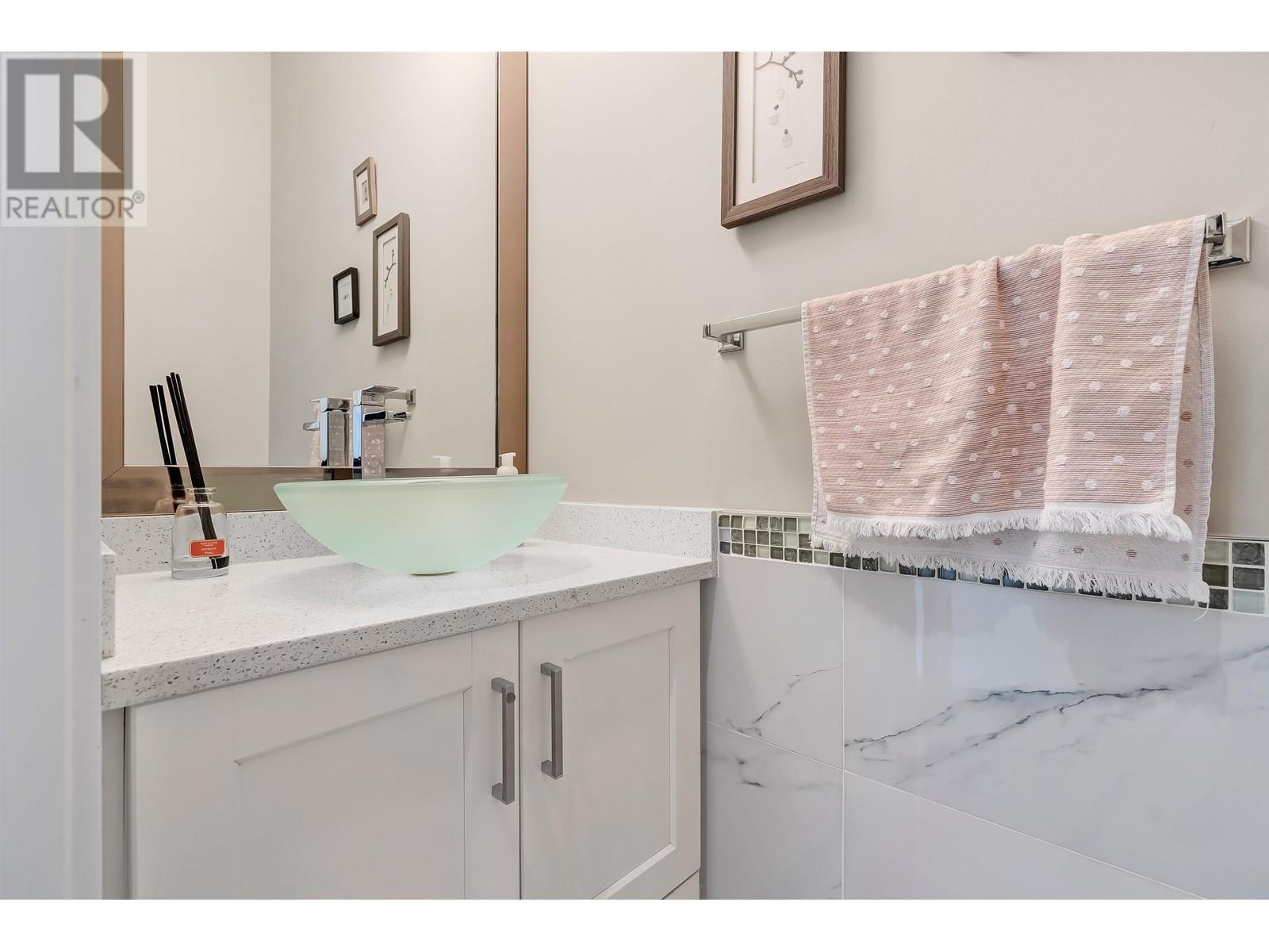 44 3295 SUNNYSIDE ROAD, Anmore real estate listing R2976147