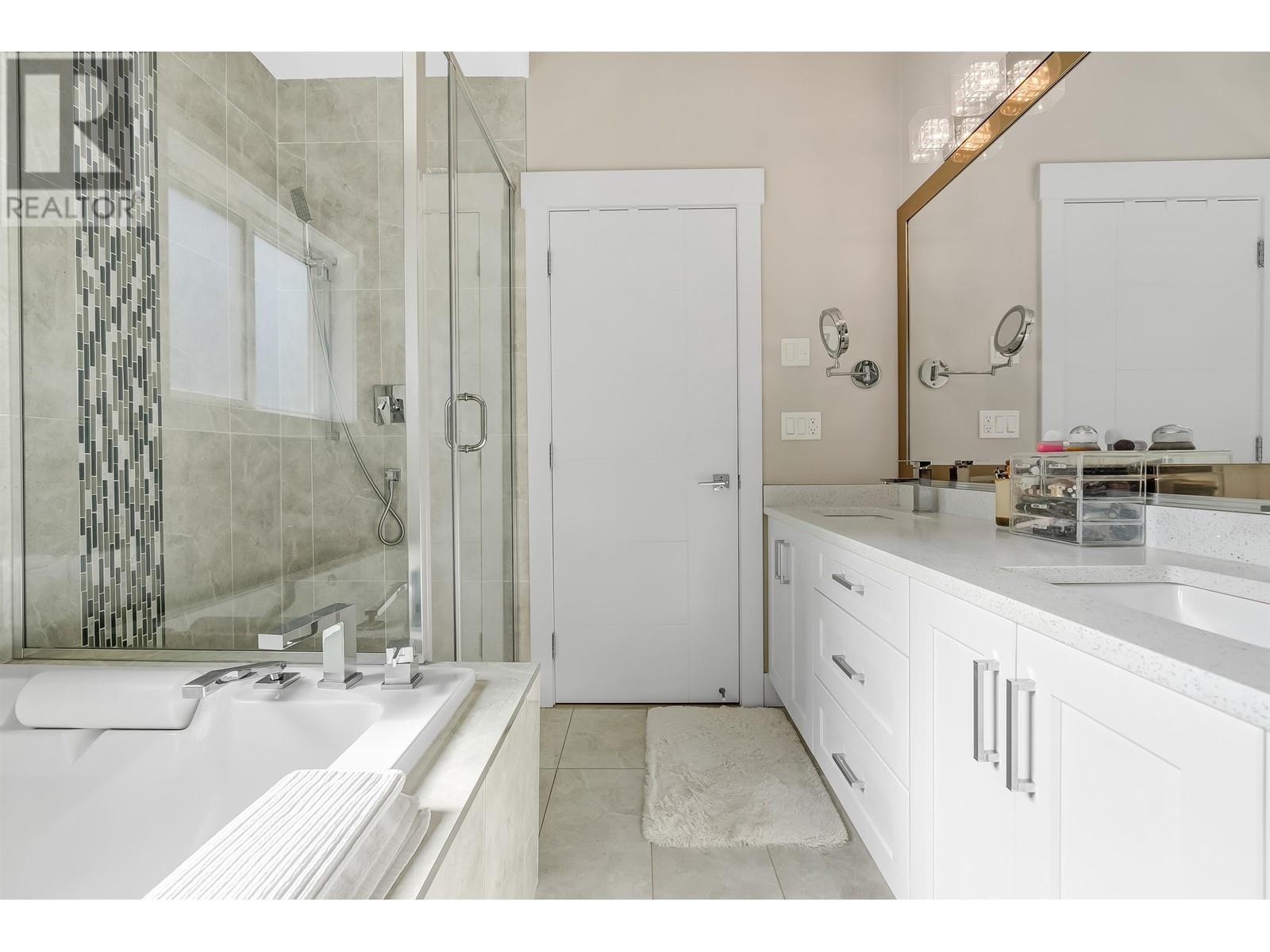 44 3295 SUNNYSIDE ROAD, Anmore real estate listing R2976147