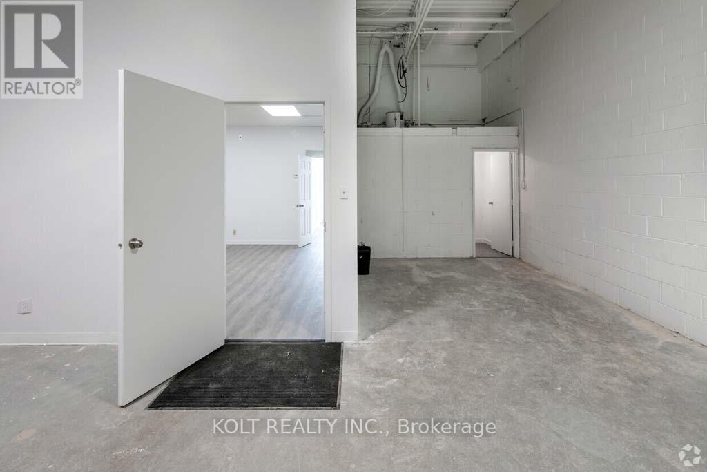 Photo 11 of 12 1040 Martin Grove Road, Toronto ON