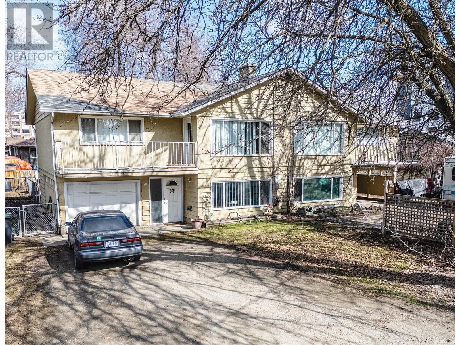  1318 Pridham Avenue, Kelowna