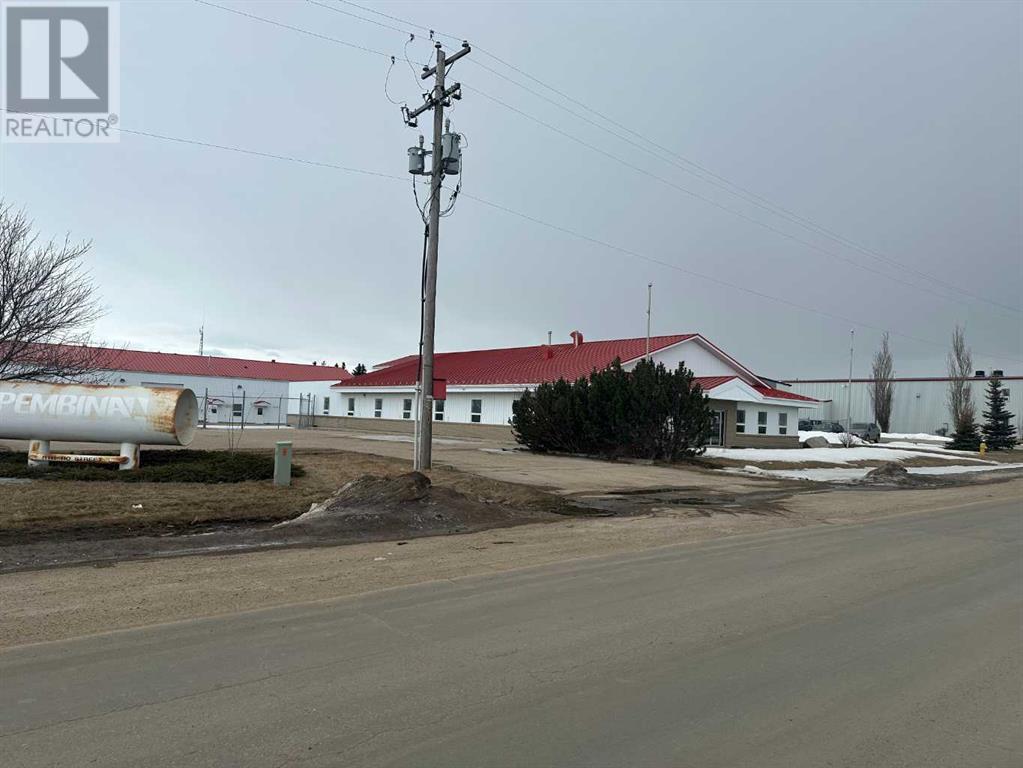 Photo 2 of 8111 110 Street, Grande Prairie AB