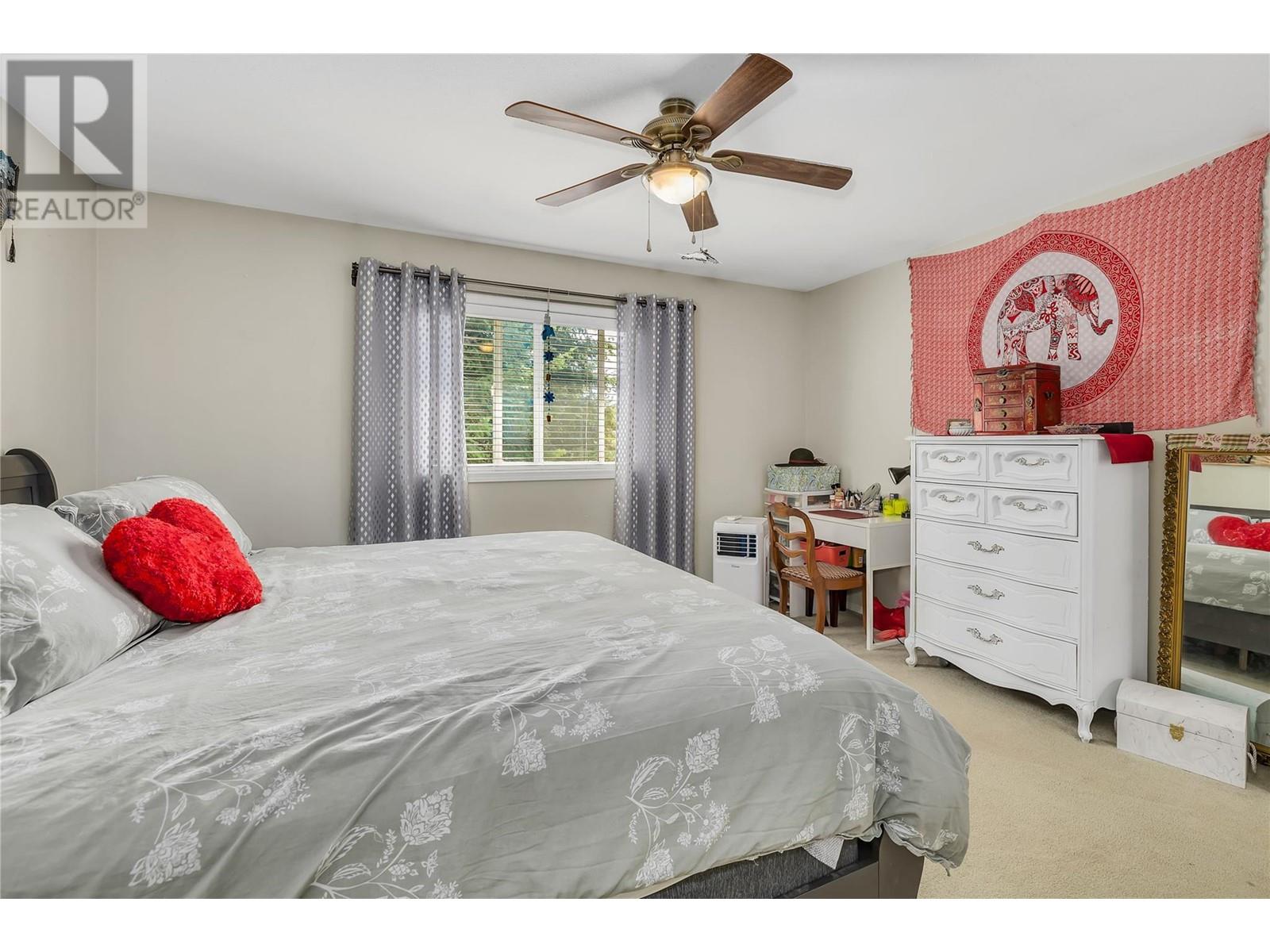 10736 Pinecrest Road, Vernon