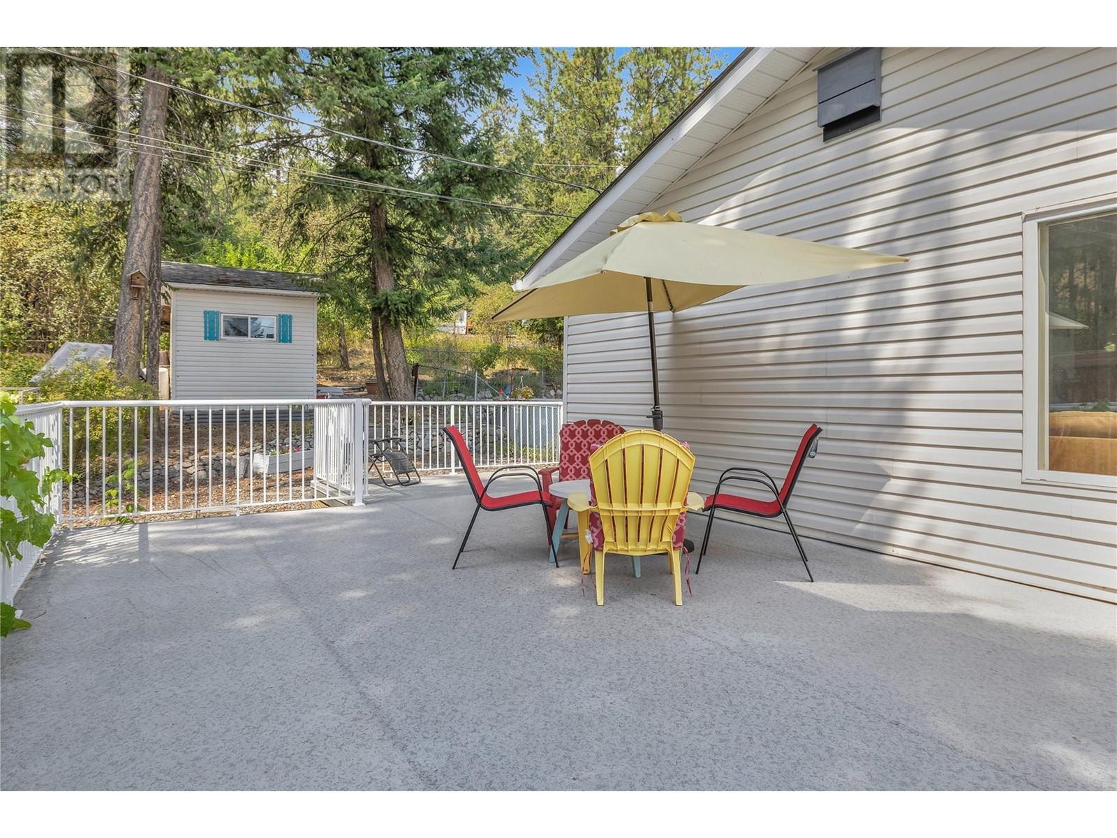 10736 Pinecrest Road, Vernon