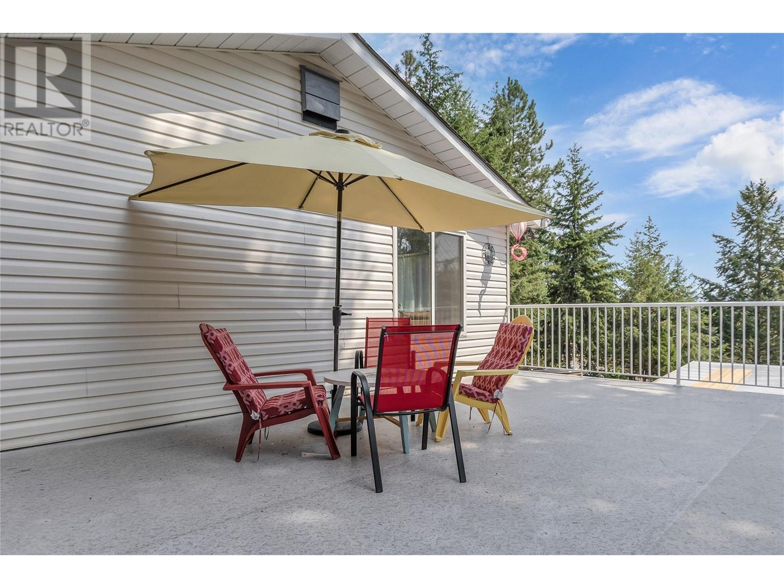 10736 Pinecrest Road, Vernon