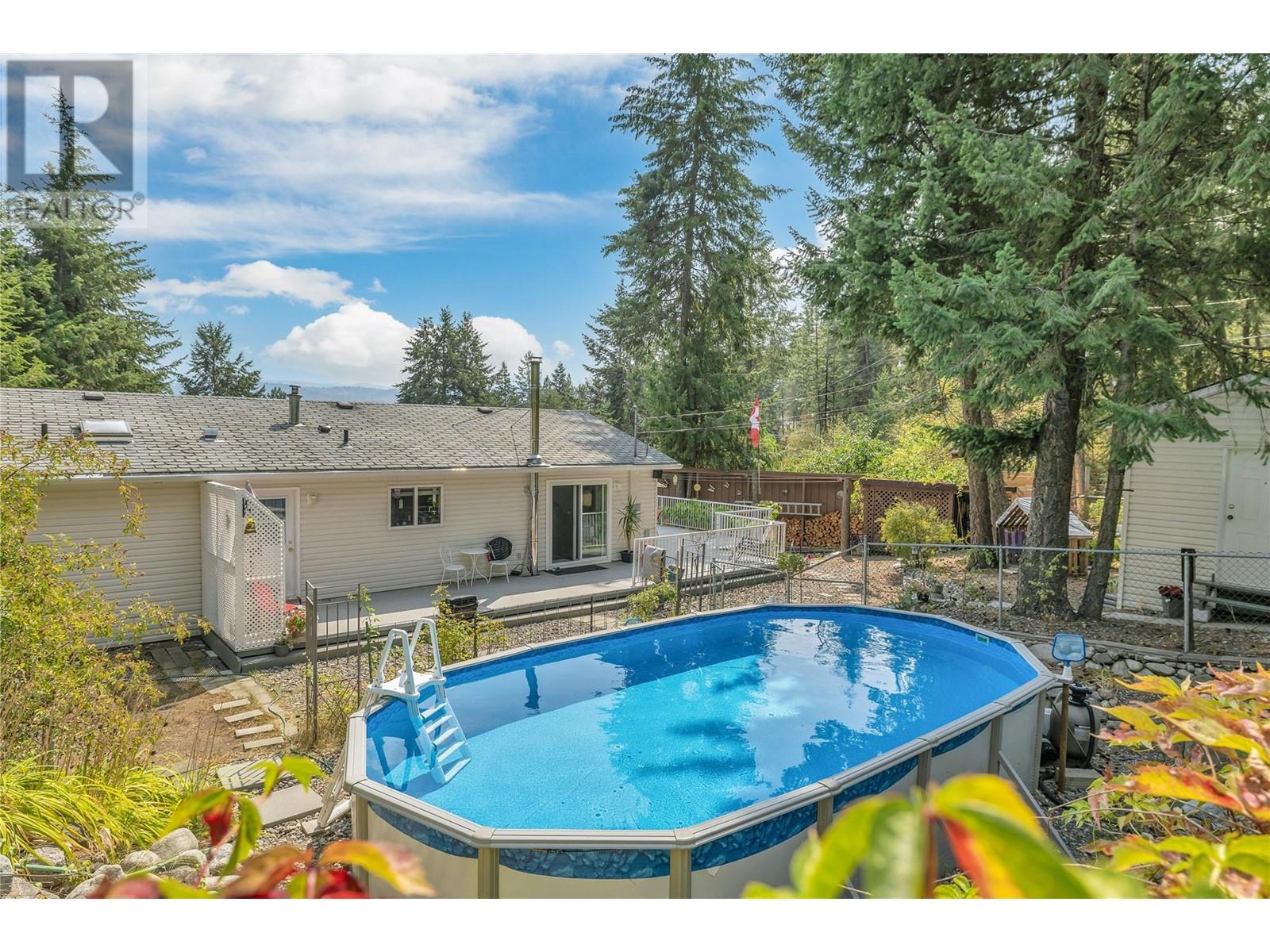10736 Pinecrest Road, Vernon