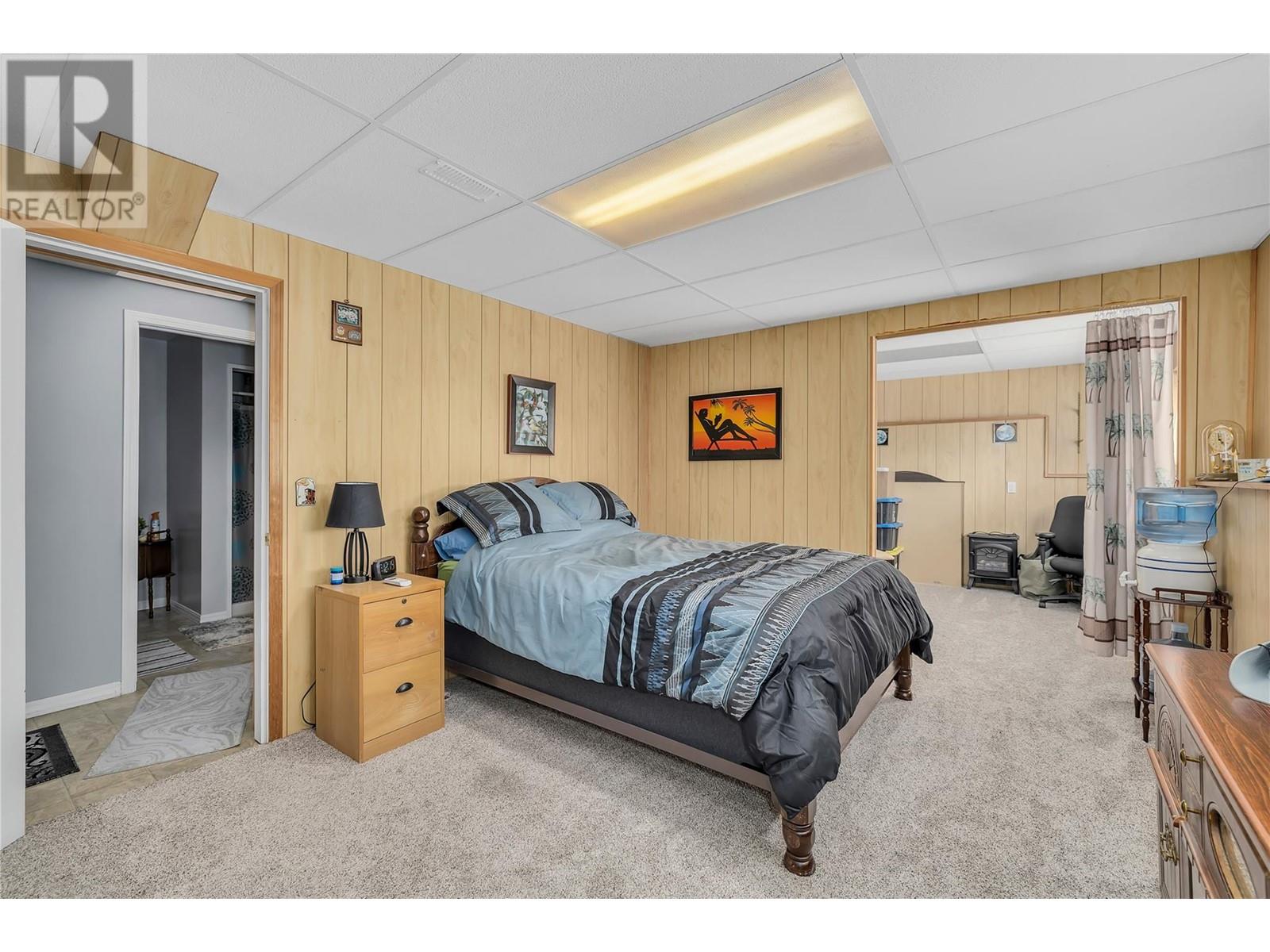 10736 Pinecrest Road, Vernon