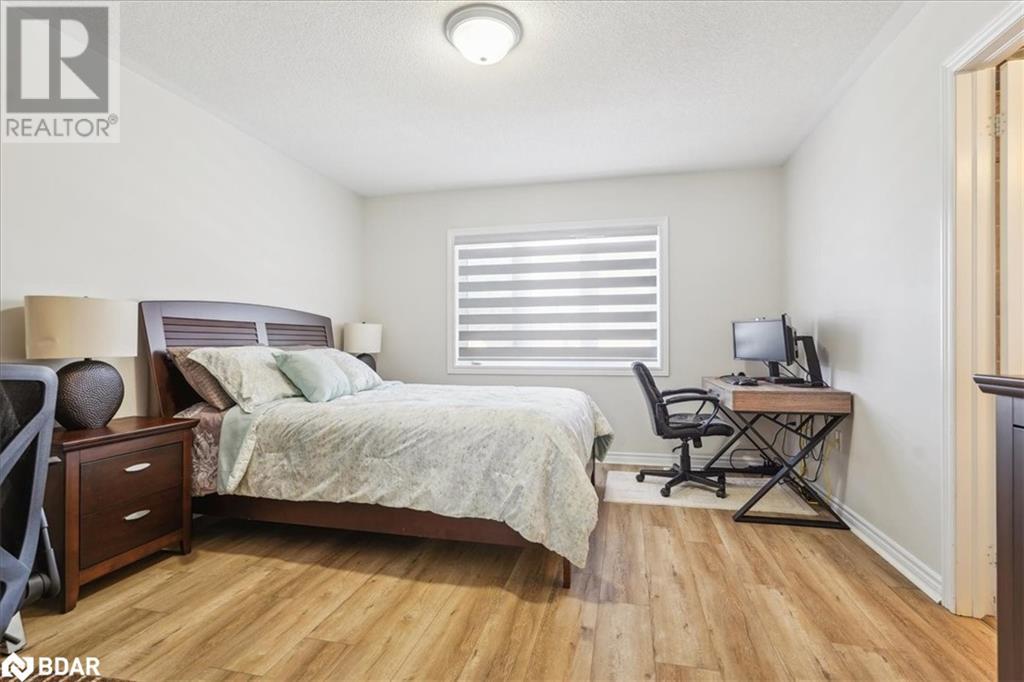 Photo 10 of 48 Northhill Avenue, Millbrook Village ON