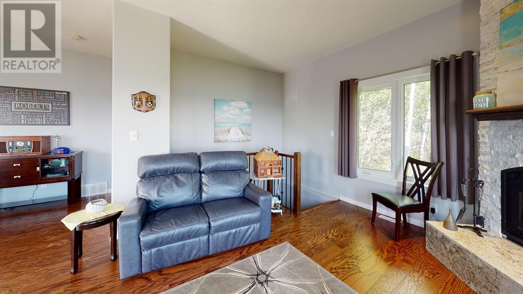 613617 Golden Bay Crescent, Lac La Biche