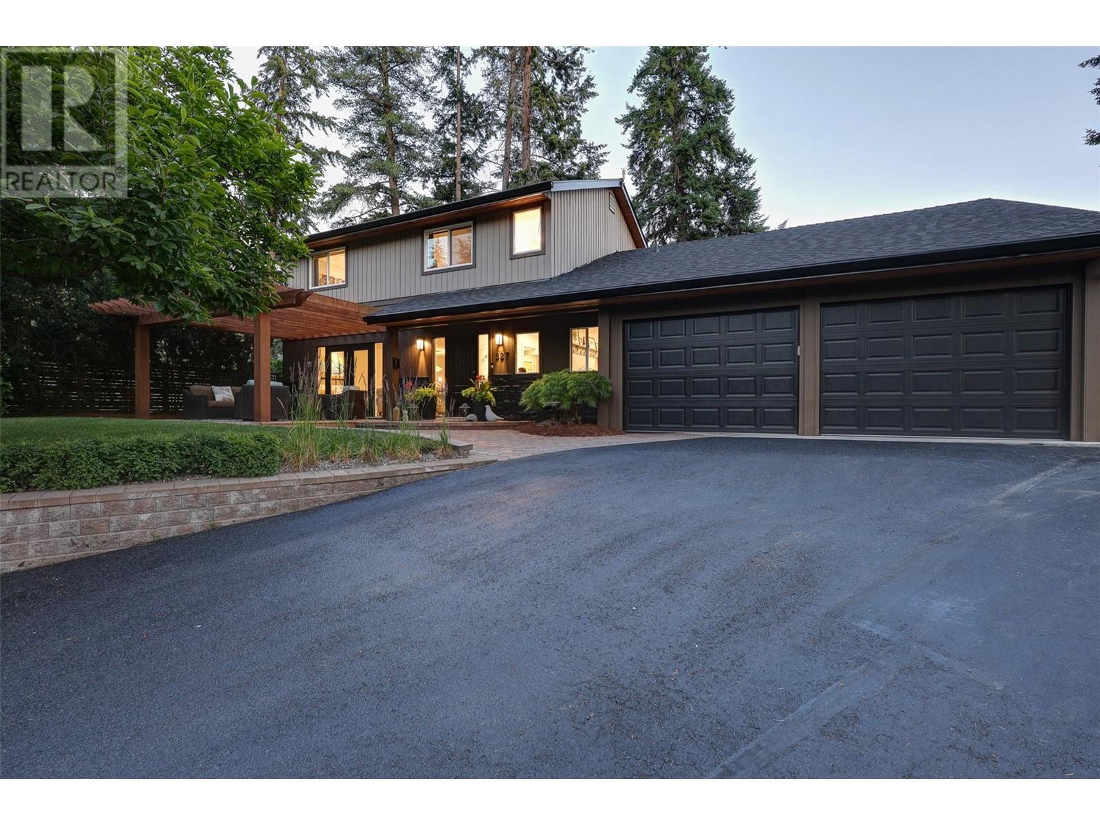  827 Coronado Court, Kelowna