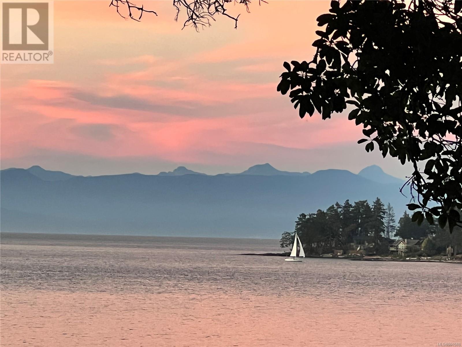 Photo 32 of 1622 Brunt Rd, Nanoose Bay BC
