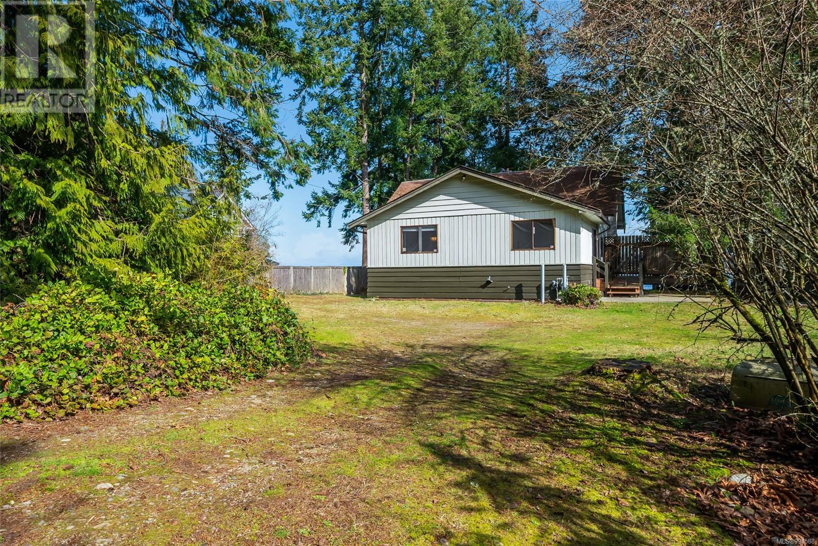 Photo 34 of 1622 Brunt Rd, Nanoose Bay BC