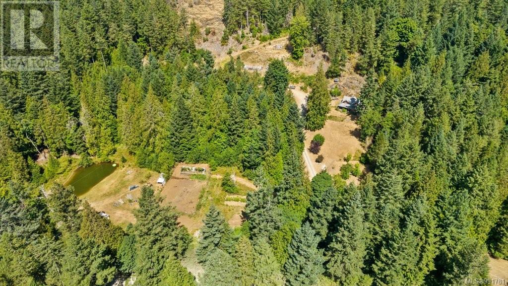 3 Main Rd, Lasqueti Island
