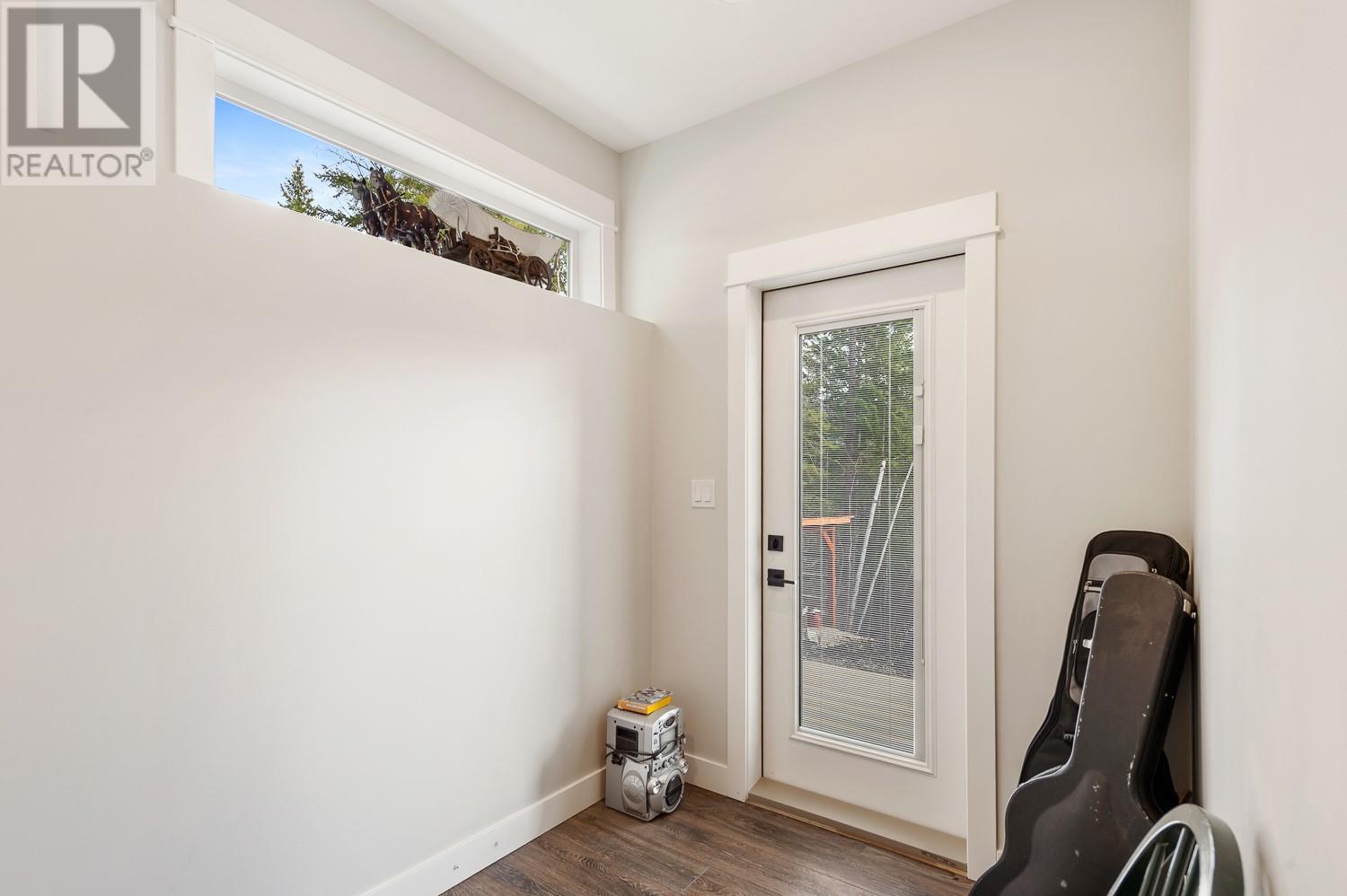  249 Twin Lakes Road, Enderby