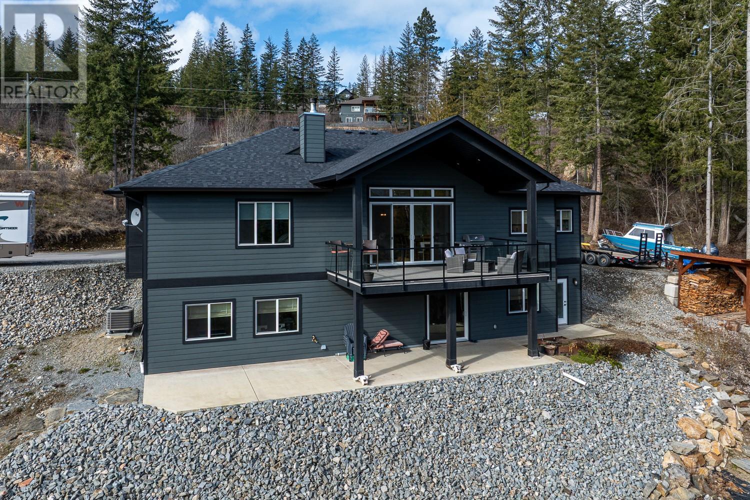  249 Twin Lakes Road, Enderby