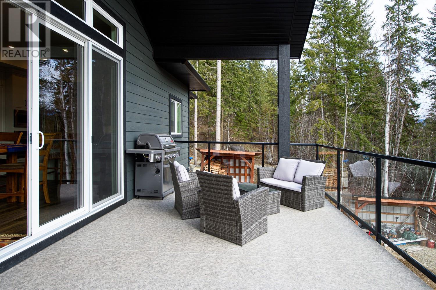  249 Twin Lakes Road, Enderby