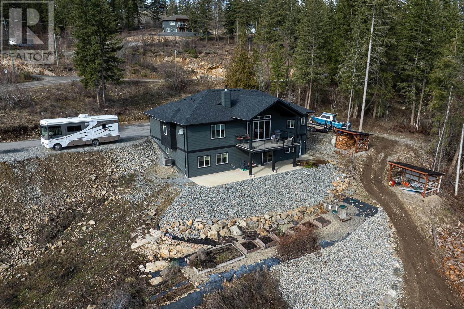  249 Twin Lakes Road, Enderby