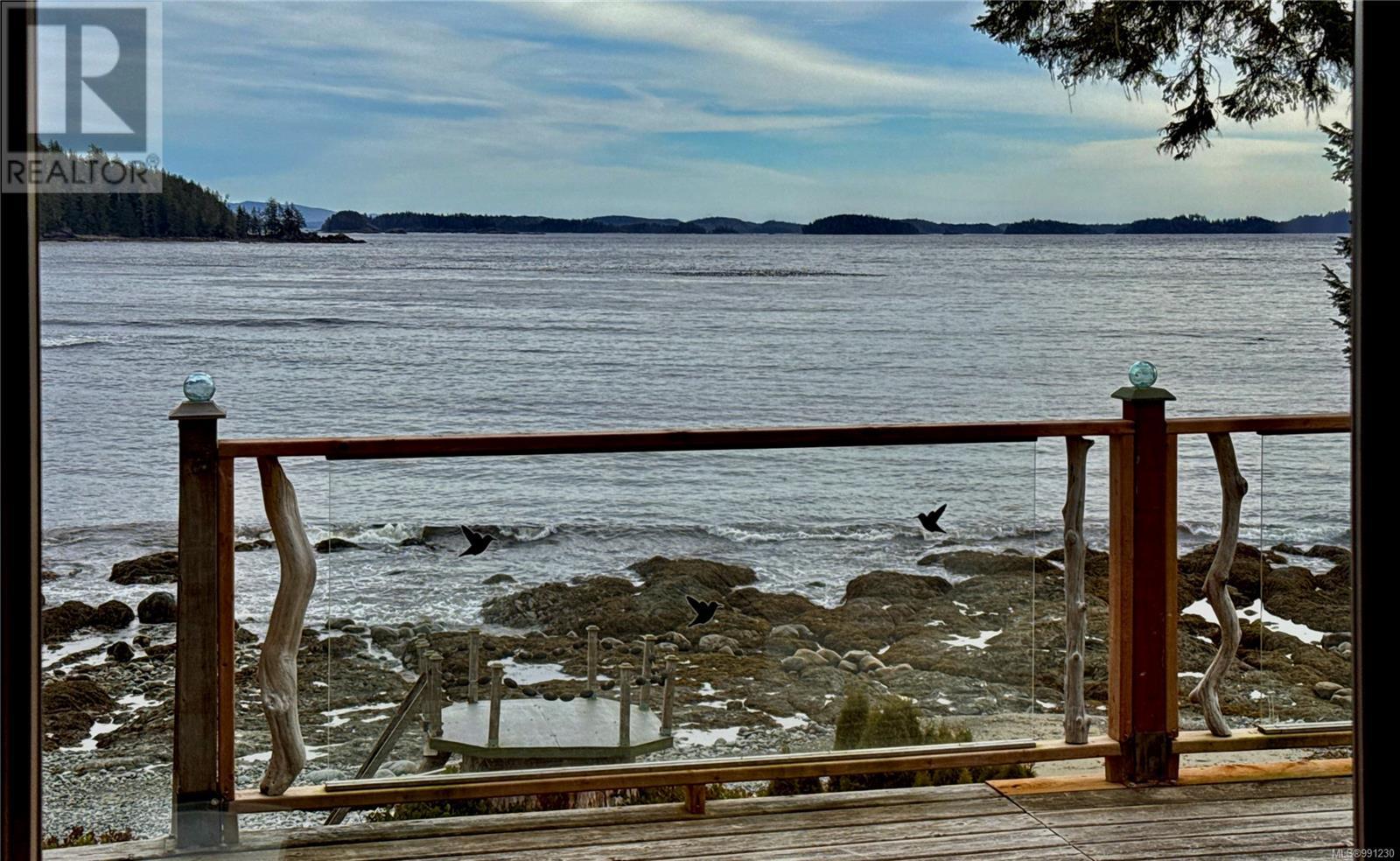 1112 Front St, Ucluelet