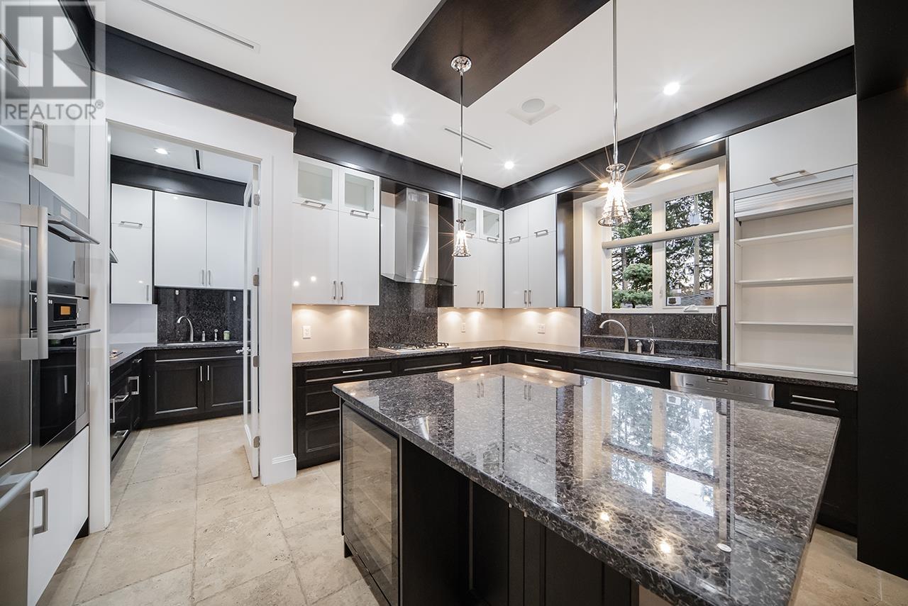 Photo 7 of 1420 W 53rd Avenue, Vancouver BC