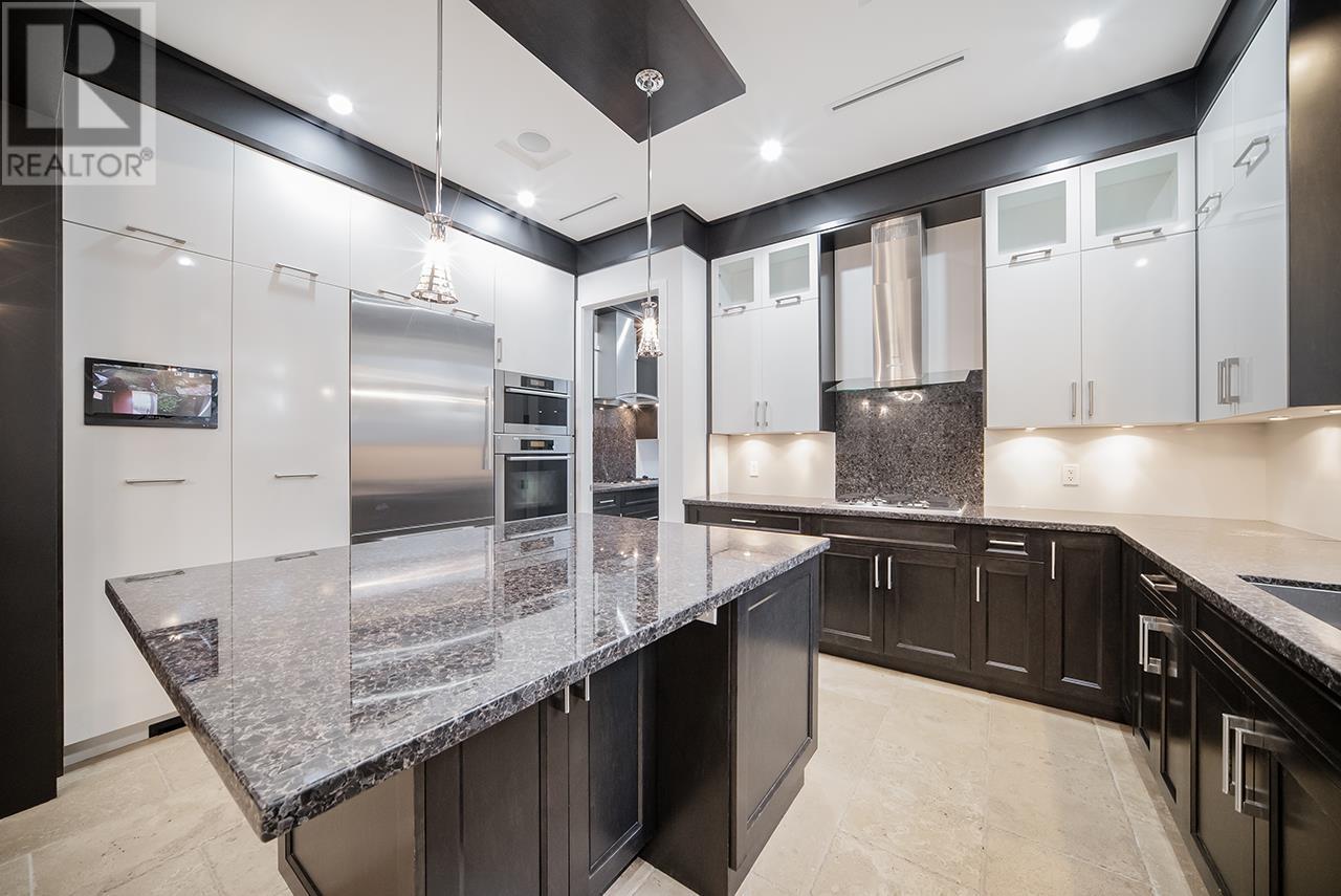 Photo 8 of 1420 W 53rd Avenue, Vancouver BC