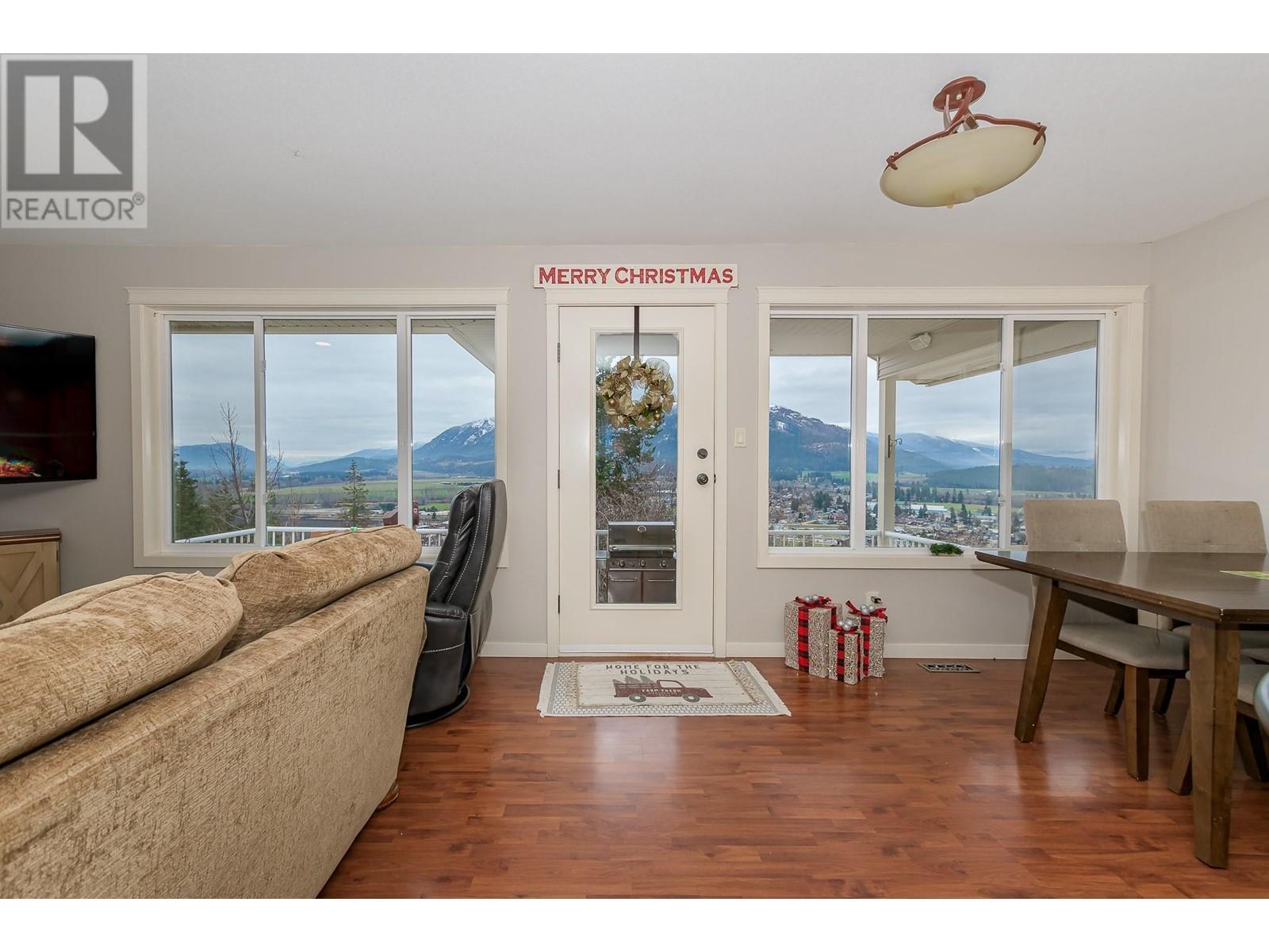  110 Red Rock Crescent, Enderby