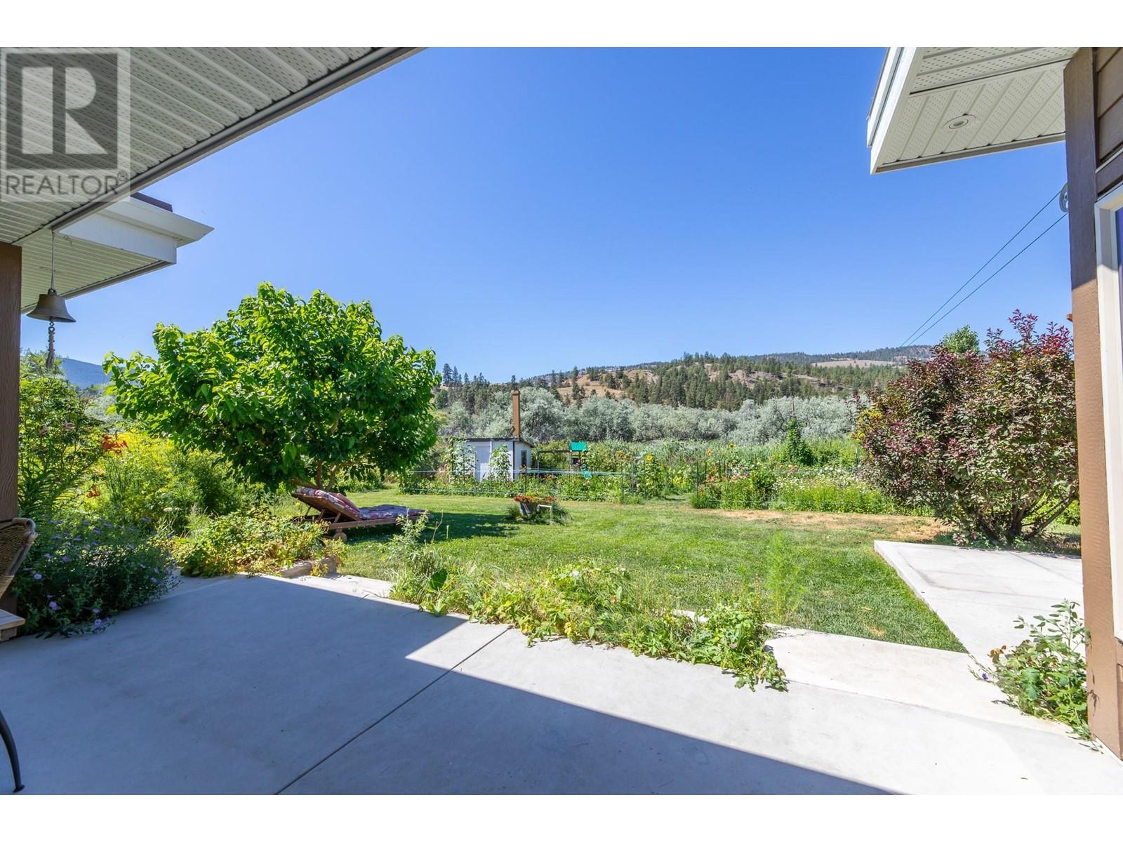 5824 Lewes Avenue, Summerland