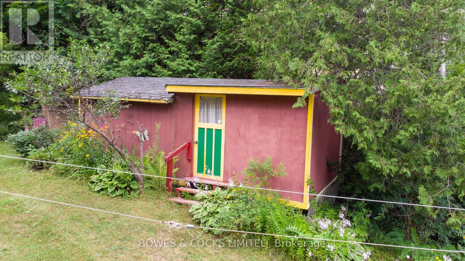 Photo 24 of 197 King Road W, Wollaston ON