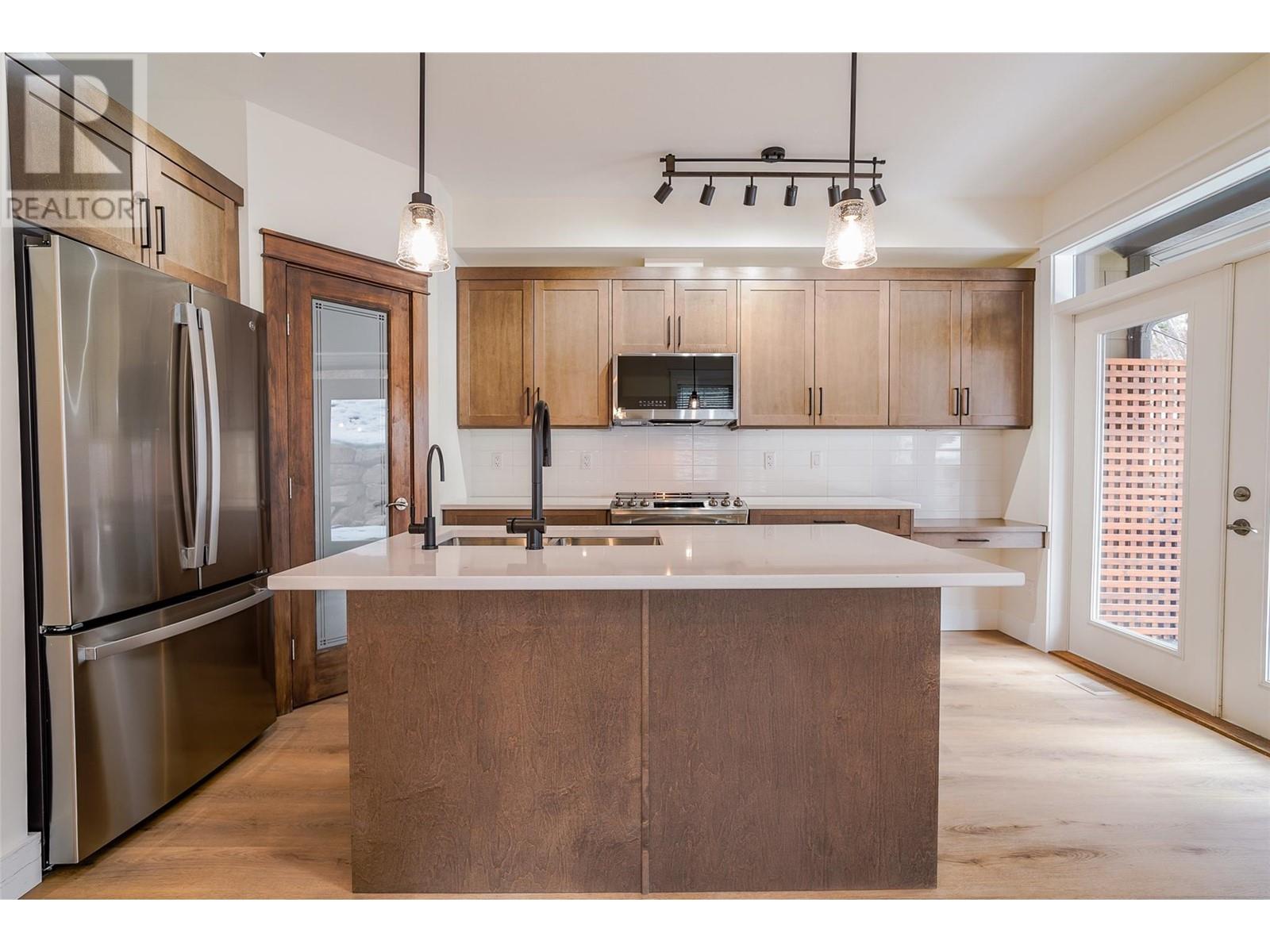 29 333 Longspoon Drive, Vernon