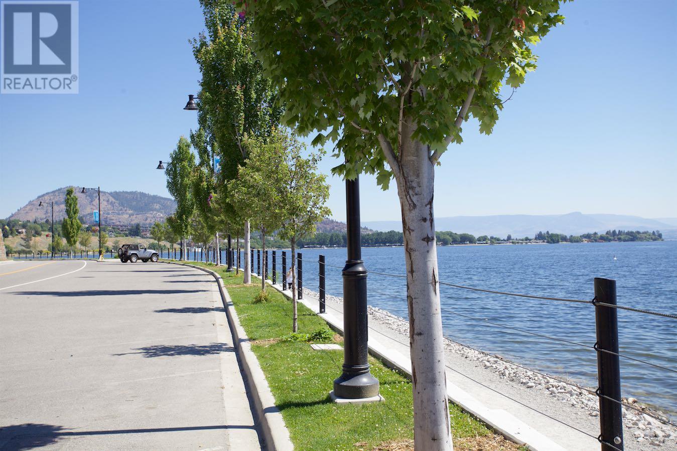 126 4074 Gellatly Road, West Kelowna