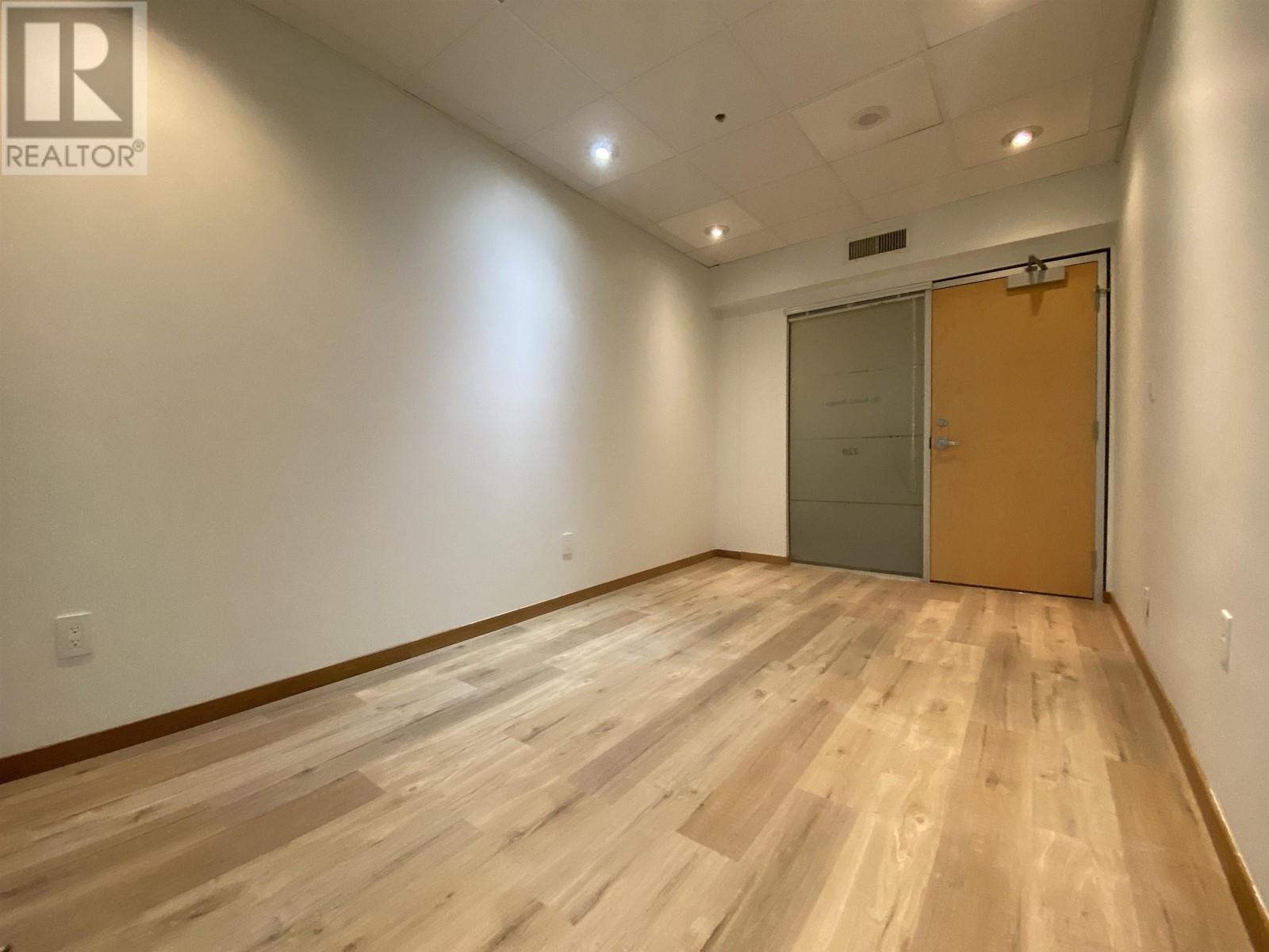 Photo 3 of 219 970 Burrard Street, Vancouver BC