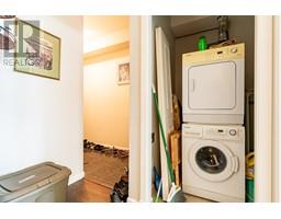 304 22858 Lougheed Highway, Maple Ridge, BC V2X2V6 Photo 18