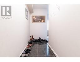 304 22858 Lougheed Highway, Maple Ridge, BC V2X2V6 Photo 6