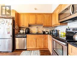304 22858 Lougheed Highway, Maple Ridge, BC V2X2V6 Photo 10