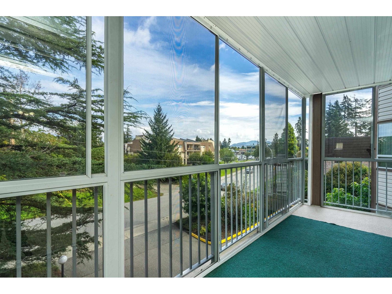 209 32145 OLD YALE ROAD, Abbotsford