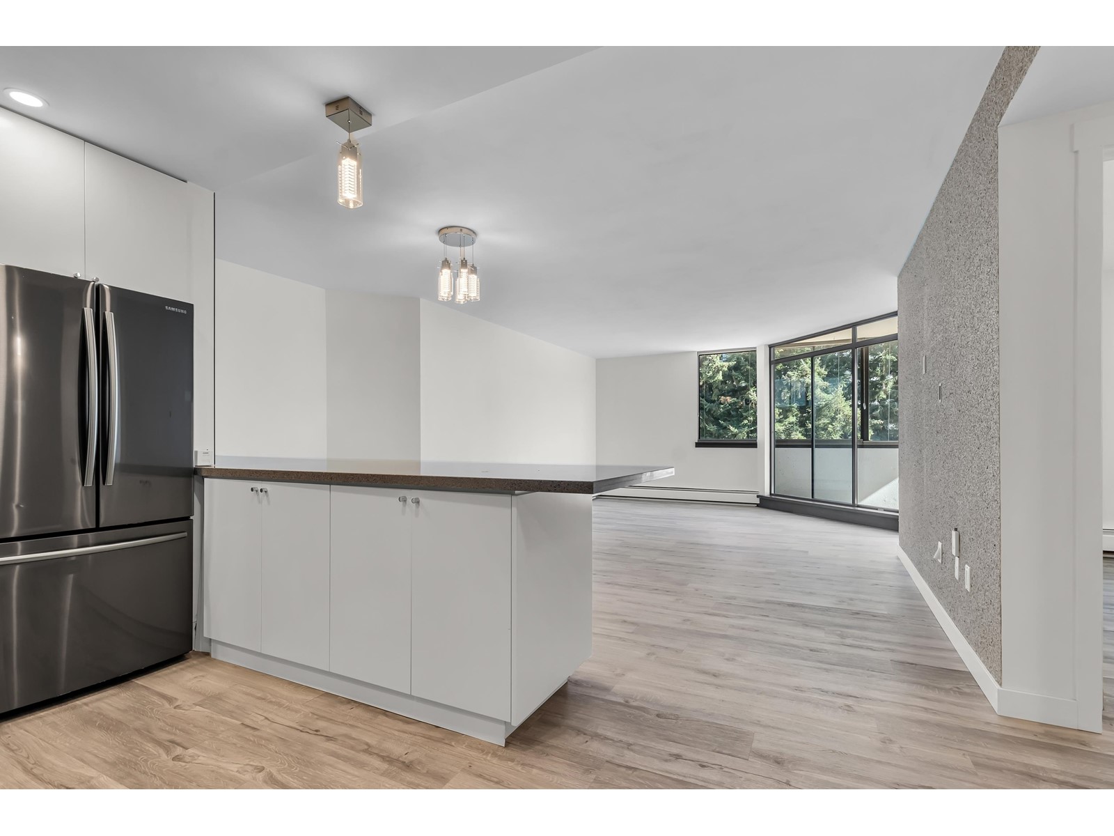 504 1480 FOSTER STREET, White Rock real estate listing R2976179
