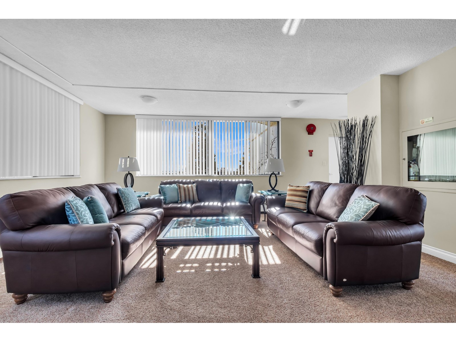 504 1480 FOSTER STREET, White Rock real estate listing R2976179