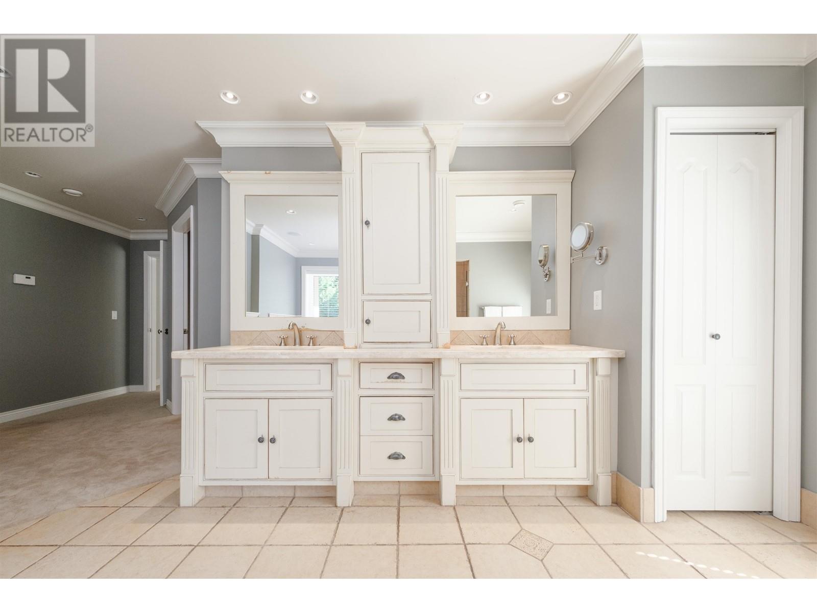 1125 MOUNTAIN AYRE LANE, Port Moody real estate listing R2977087