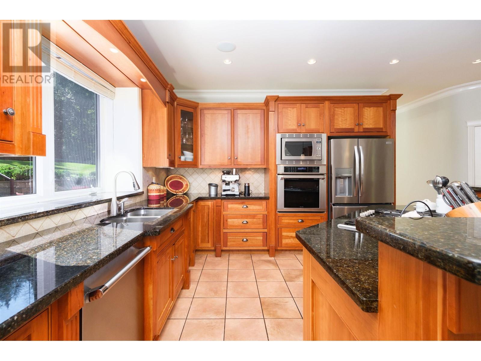1125 MOUNTAIN AYRE LANE, Port Moody real estate listing R2977087