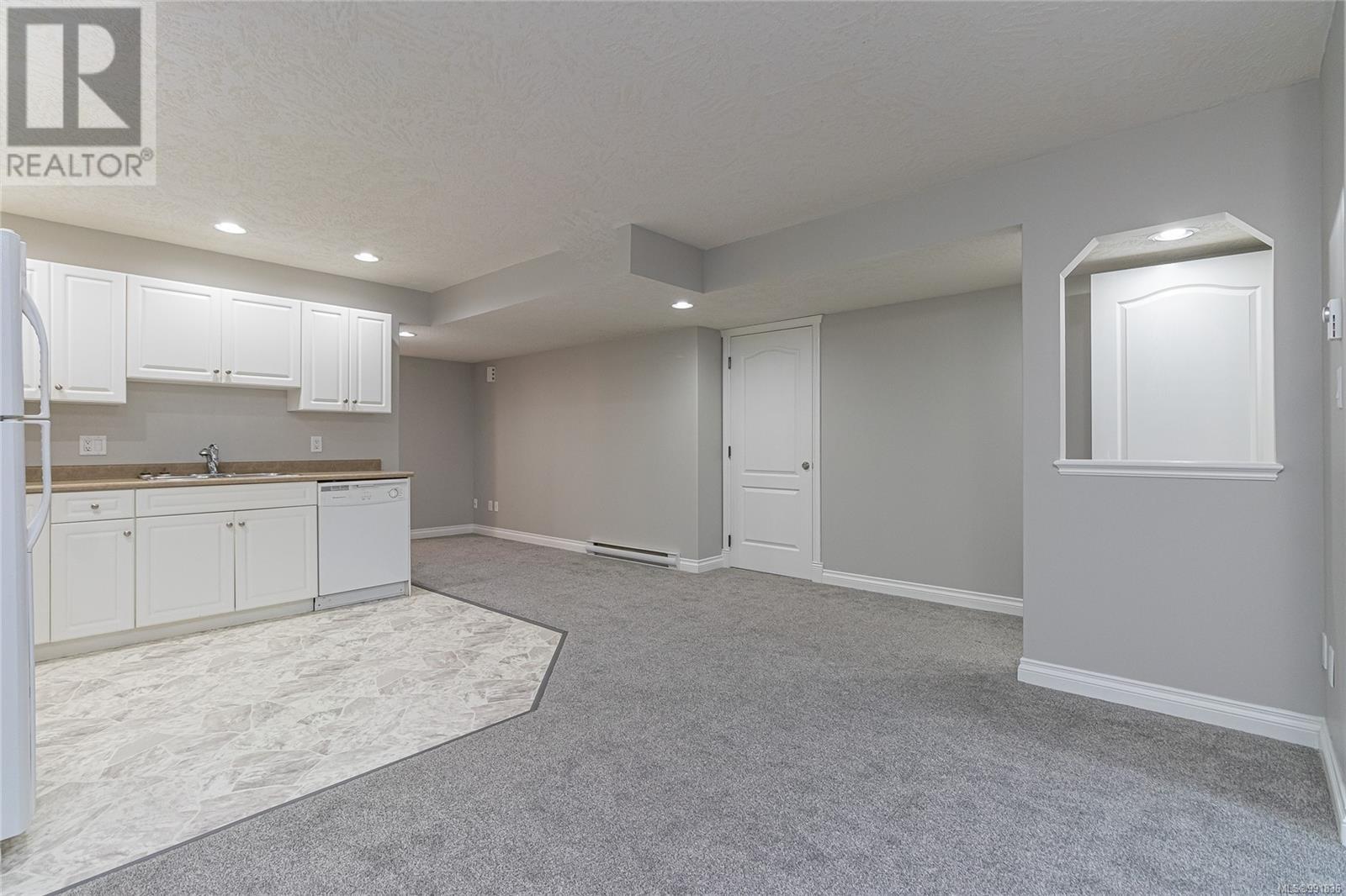 5555 Cliffside Rd, Nanaimo real estate listing 991836
