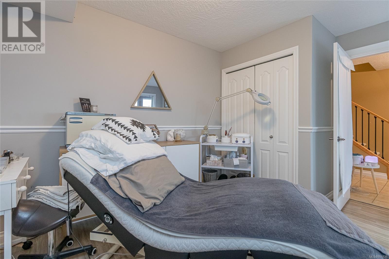 5555 Cliffside Rd, Nanaimo real estate listing 991836