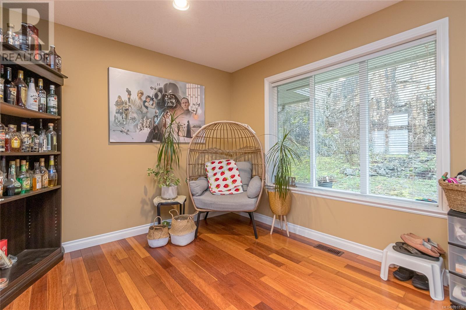 5555 Cliffside Rd, Nanaimo real estate listing 991836