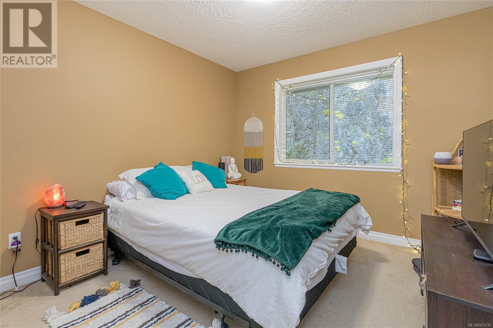 5555 Cliffside Rd, Nanaimo real estate listing 991836
