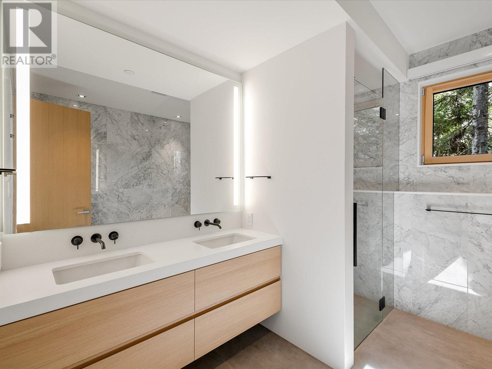 2925 KADENWOOD DRIVE, Whistler real estate listing R2805206