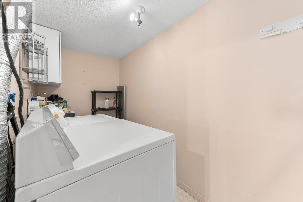 318 769 KLO Road, Kelowna