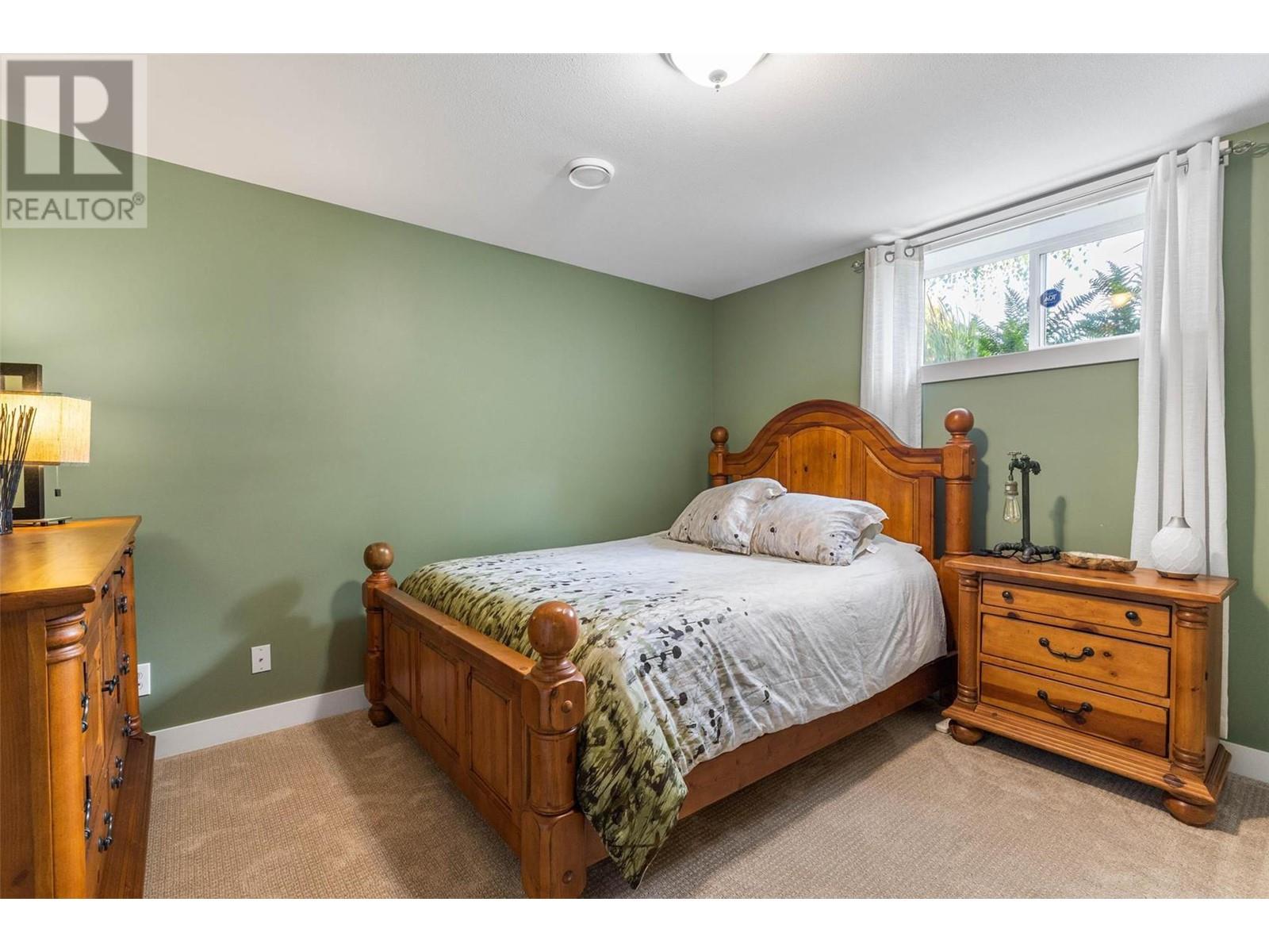 1429-1409 Teasdale Road, Kelowna