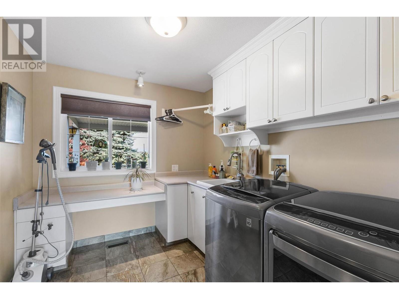 1429-1409 Teasdale Road, Kelowna