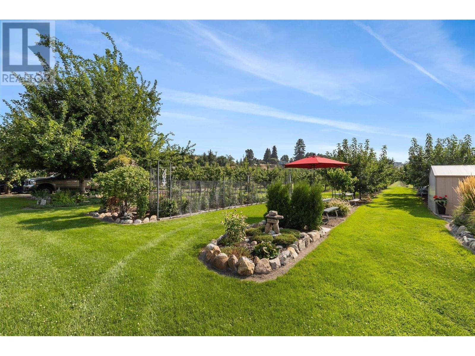 1429-1409 Teasdale Road, Kelowna