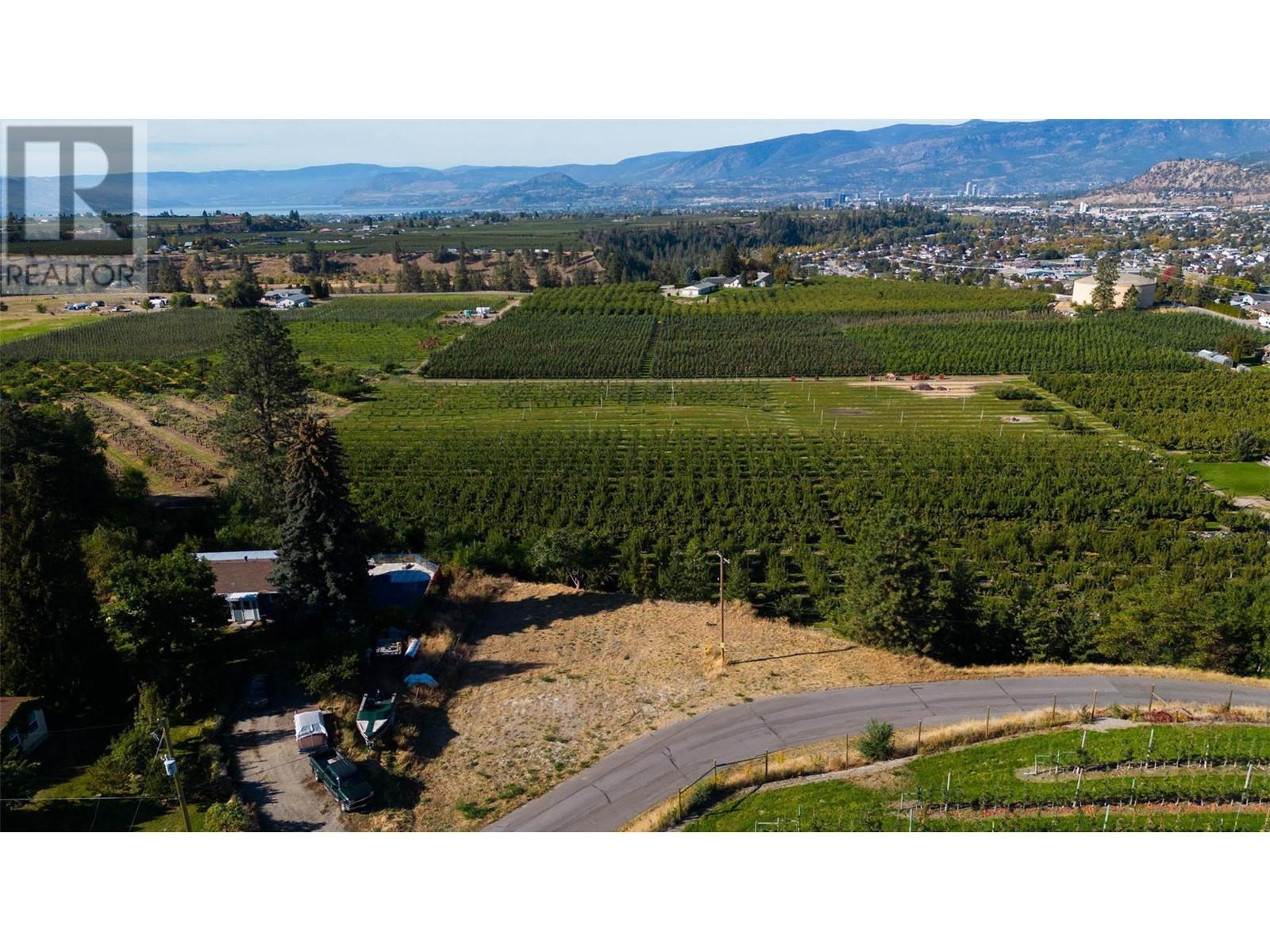 1429-1409 Teasdale Road, Kelowna